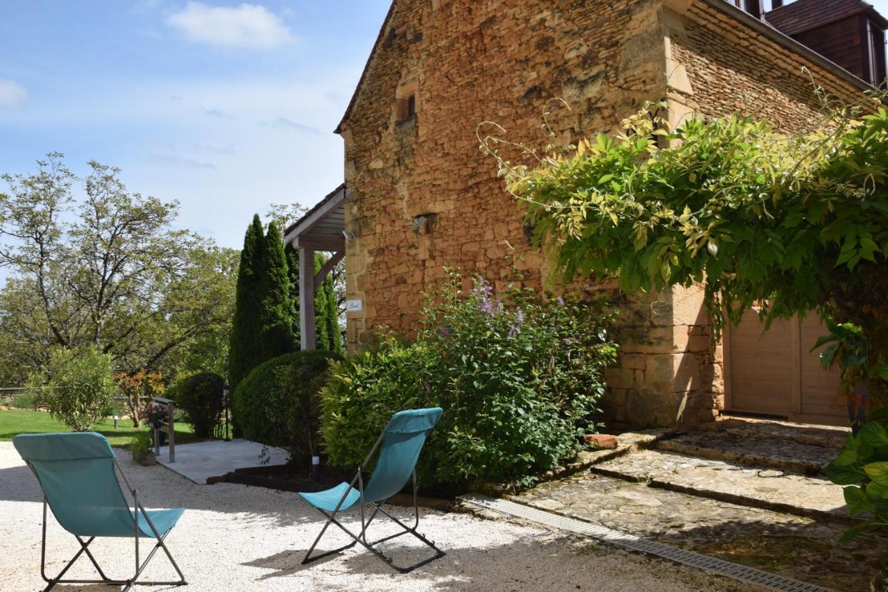 Le Clos De La Tour Sainte-Nathalène Buitenkant foto