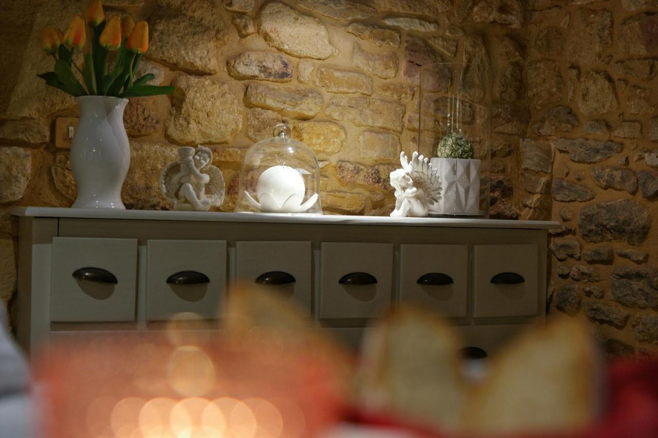 Le Clos De La Tour Sainte-Nathalène Buitenkant foto